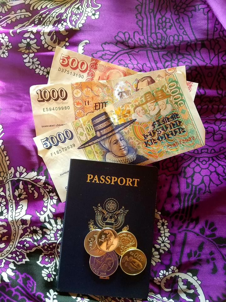 hot tips to handle foreign currency